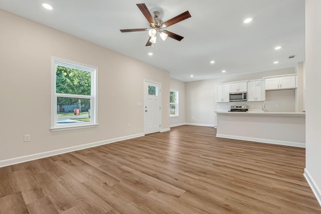 591 Brock Avenue, Crestview, FL 32539