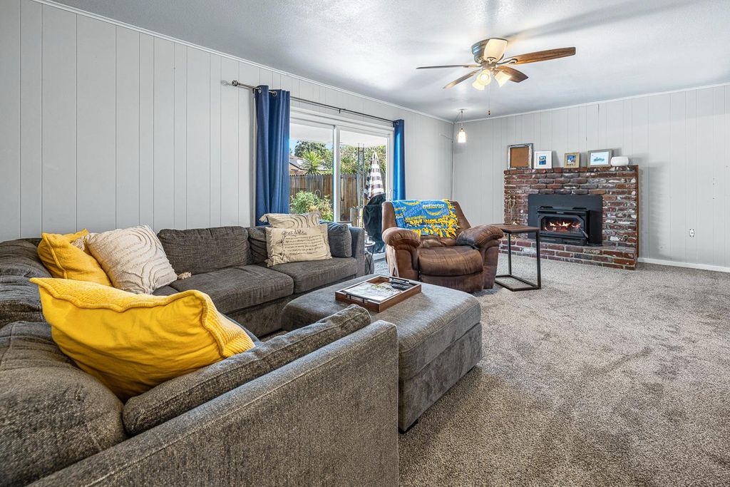 Image 14 of property listing at 1310 E Sample Avenue, Fresno, CA 93710