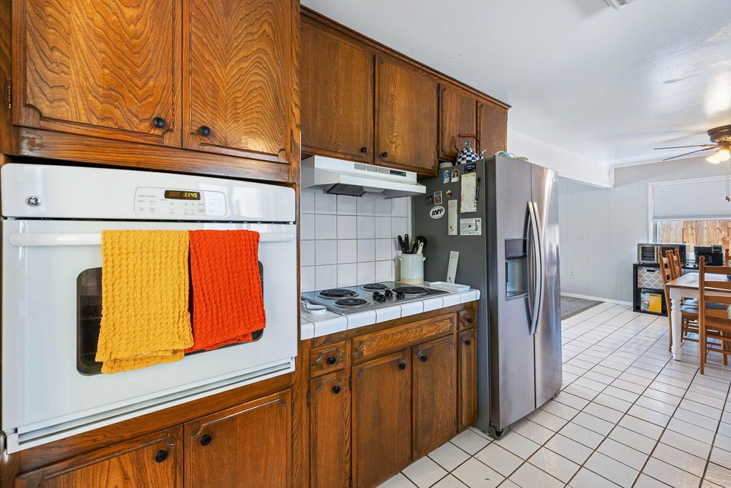 Image 20 of property listing at 1310 E Sample Avenue, Fresno, CA 93710