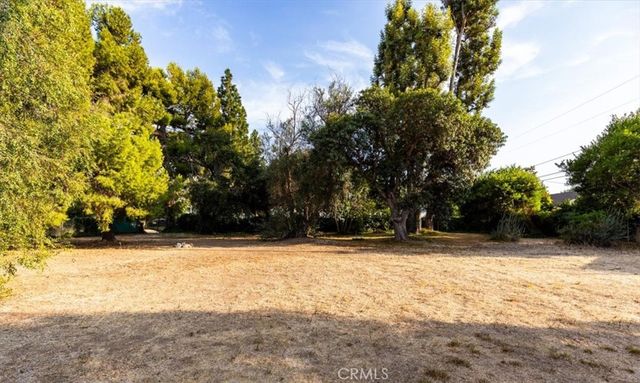 1517 Freeman, Santa Ana, CA 92706