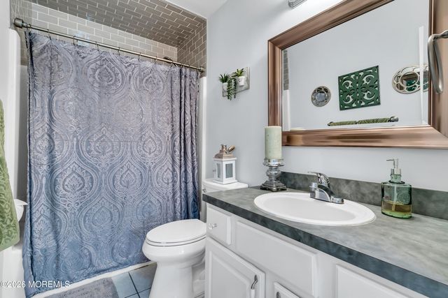 830 Deguise Street, Lanoka Harbor, NJ 08734