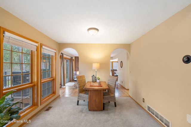 1280 E Glenmore CT, Hayden, ID 83835