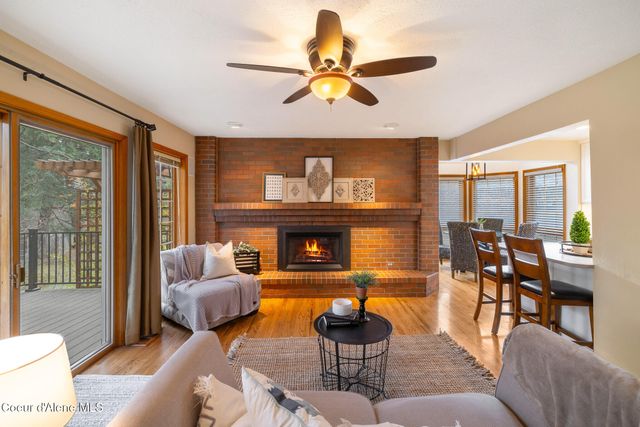 1280 E Glenmore CT, Hayden, ID 83835