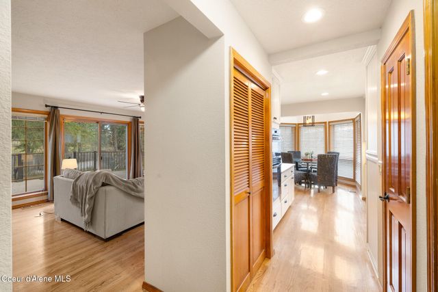 1280 E Glenmore CT, Hayden, ID 83835