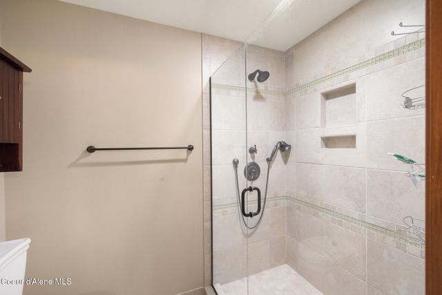 1280 E Glenmore CT, Hayden, ID 83835