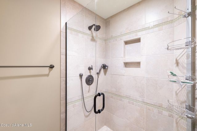 1280 E Glenmore CT, Hayden, ID 83835