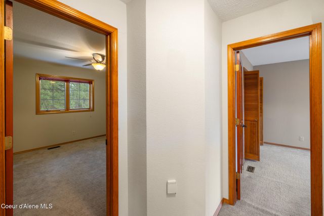 1280 E Glenmore CT, Hayden, ID 83835