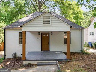 889 Edwin Place NW, Atlanta, GA 30318