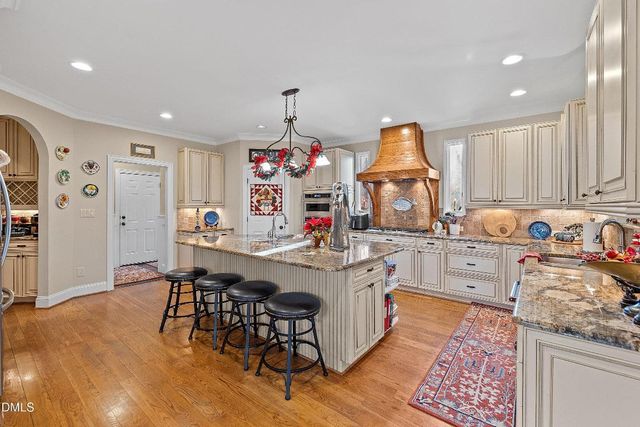 7110 Moresham Way, Wake Forest, NC 27587