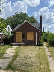19128 Fairport Street, Detroit, MI 48205