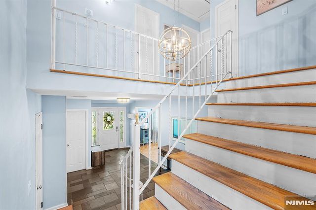 241 Ellin, Park Ridge, NJ 07656