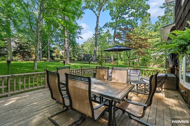 241 Ellin, Park Ridge, NJ 07656