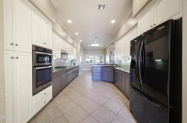 251 S Skyline Drive, Thousand Oaks, CA 91361