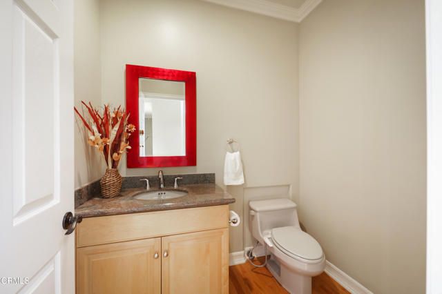 251 S Skyline Drive, Thousand Oaks, CA 91361