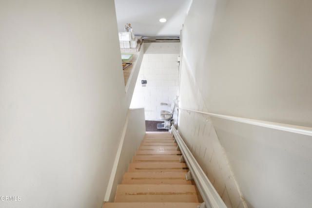 251 S Skyline Drive, Thousand Oaks, CA 91361