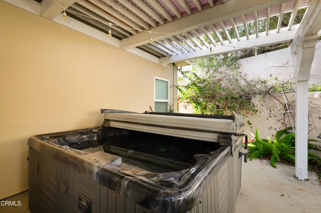 251 S Skyline Drive, Thousand Oaks, CA 91361