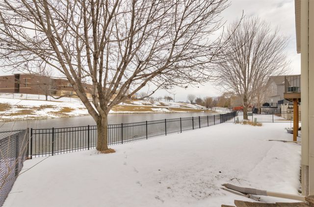 15805 Aurora Avenue, Urbandale, IA 50323