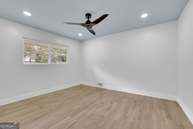 4255 Glenda Drive, College Park, GA 30337