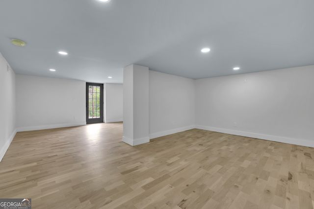 4255 Glenda Drive, College Park, GA 30337
