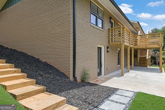 4255 Glenda Drive, College Park, GA 30337