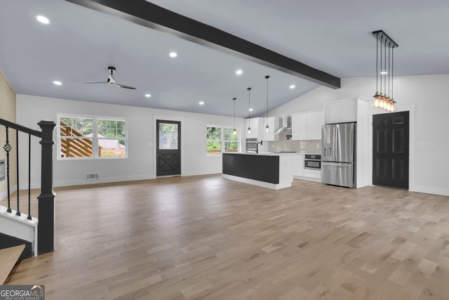 4255 Glenda Drive, College Park, GA 30337