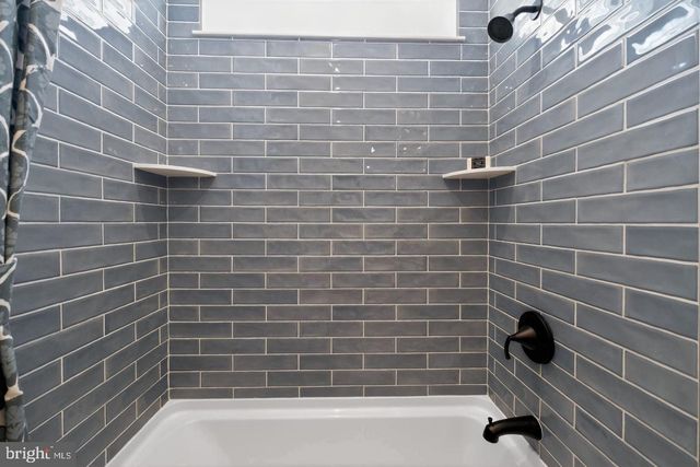 3024 NORTH CIDER DR, Whitehall, PA 18052