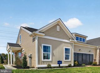3024 NORTH CIDER DR, Whitehall, PA 18052