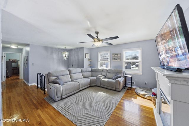 1427 Seminole Road, North Brunswick, NJ 08902