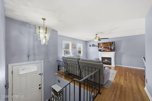 1427 Seminole Road, North Brunswick, NJ 08902