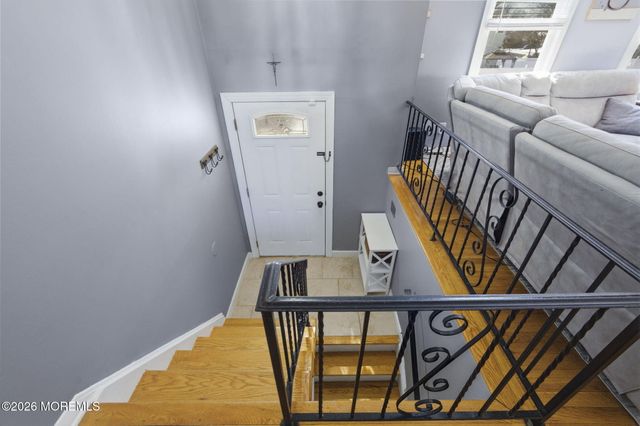 1427 Seminole Road, North Brunswick, NJ 08902