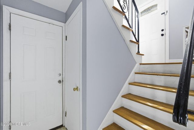 1427 Seminole Road, North Brunswick, NJ 08902