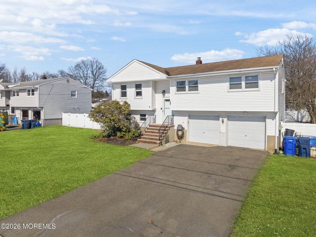 1427 Seminole Road, North Brunswick, NJ 08902