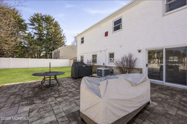 1427 Seminole Road, North Brunswick, NJ 08902