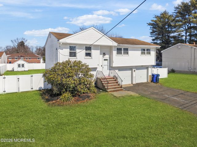 1427 Seminole Road, North Brunswick, NJ 08902