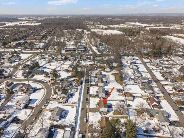 1427 Seminole Road, North Brunswick, NJ 08902