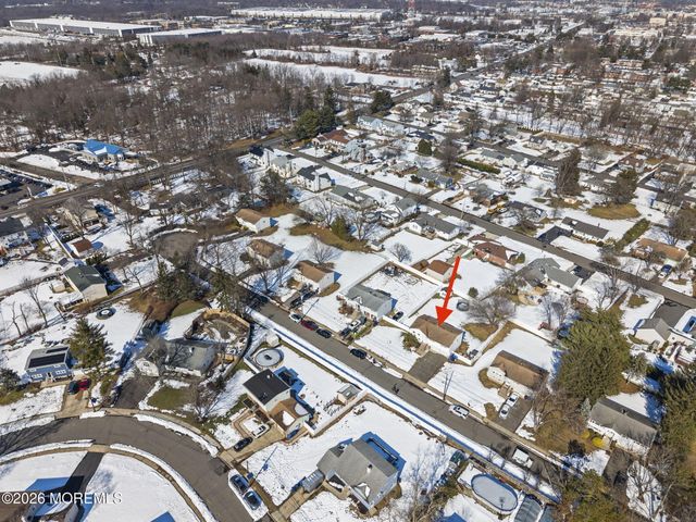 1427 Seminole Road, North Brunswick, NJ 08902