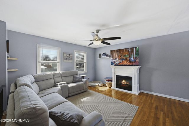 1427 Seminole Road, North Brunswick, NJ 08902