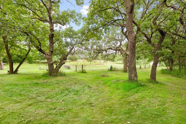 2146 202nd Avenue NW, Oak Grove, MN 55011