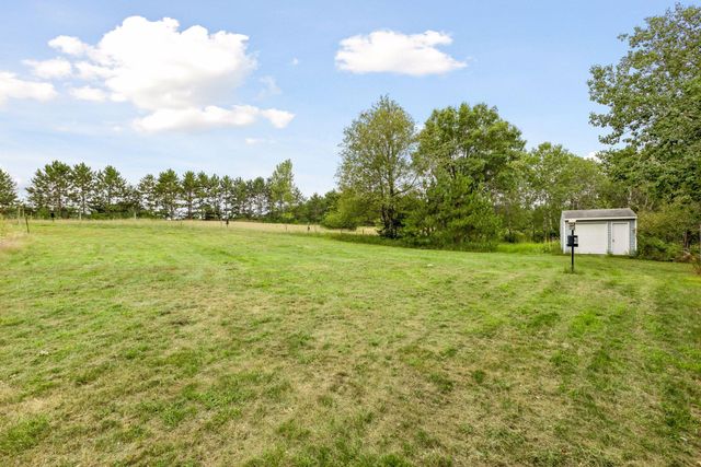 2146 202nd Avenue NW, Oak Grove, MN 55011