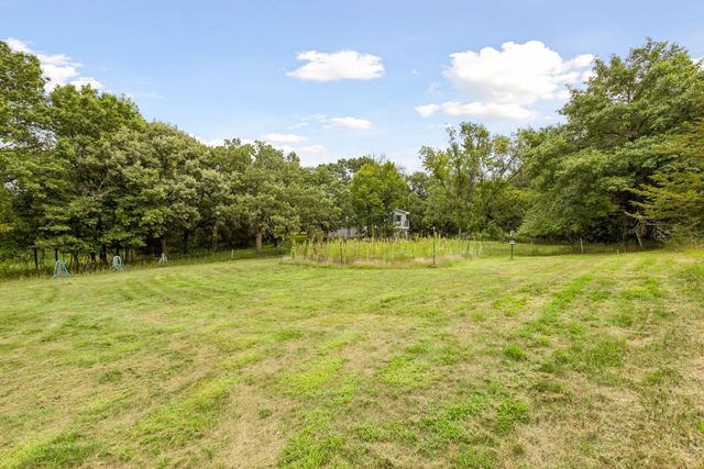 2146 202nd Avenue NW, Oak Grove, MN 55011