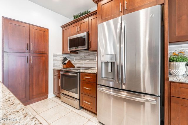 9705 E MOUNTAIN VIEW Road 1192, Scottsdale, AZ 85258