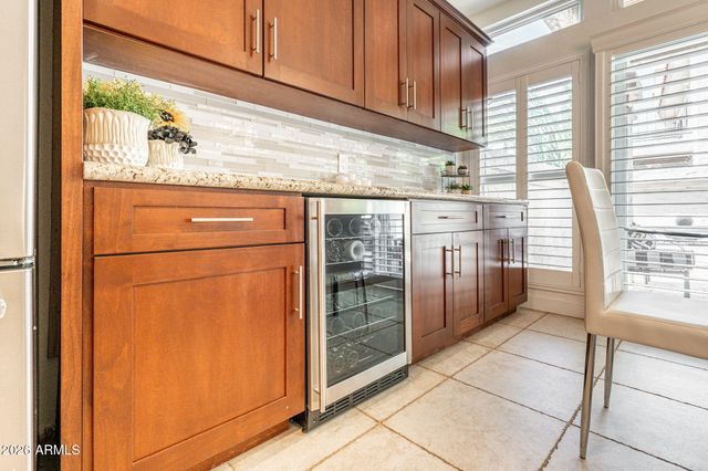 9705 E MOUNTAIN VIEW Road 1192, Scottsdale, AZ 85258
