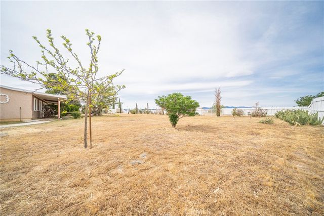 11020 Viento Pl, Apple Valley, CA 92308