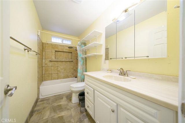 11020 Viento Pl, Apple Valley, CA 92308