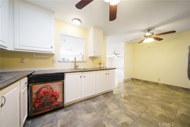 11020 Viento Pl, Apple Valley, CA 92308