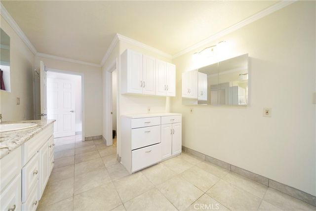 11020 Viento Pl, Apple Valley, CA 92308