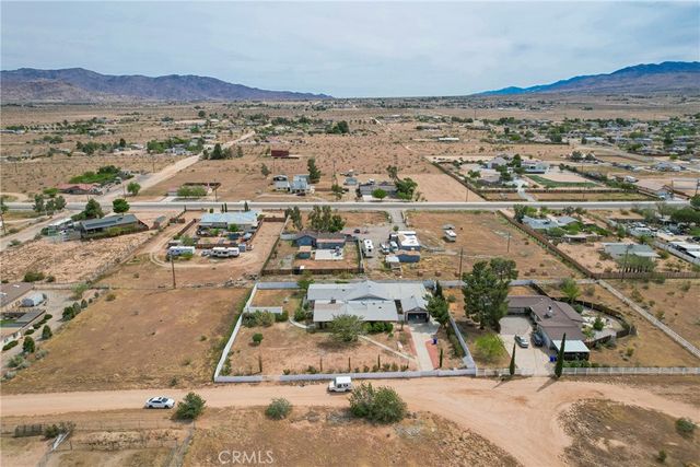 11020 Viento Pl, Apple Valley, CA 92308