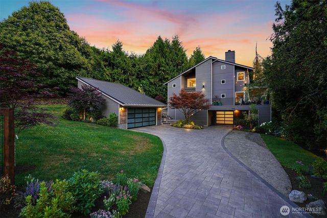 6065 NE 135th Street, Kirkland, WA 98034