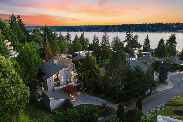 6065 NE 135th Street, Kirkland, WA 98034