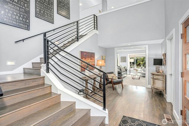 6065 NE 135th Street, Kirkland, WA 98034